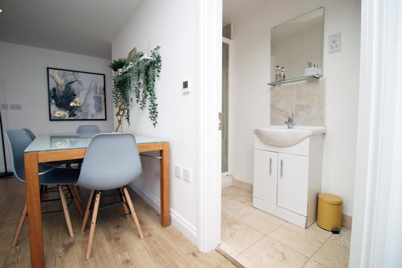 Flat 1 Batheaston By Mia Living Stylish 1 Bedroom Property With Free Parking Zewnętrze zdjęcie